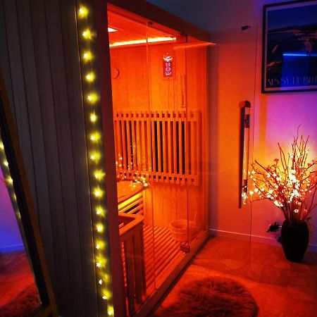 Spabyelleetlui Spa Rouge Ou Bleu Мускро́н Экстерьер фото